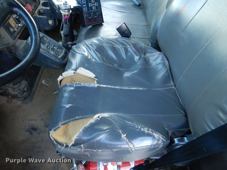 image for item HY9934 2011 International WorkStar 7400  dump truck