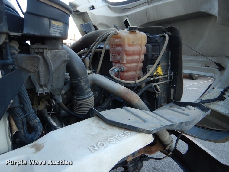 image for item HY9934 2011 International WorkStar 7400  dump truck