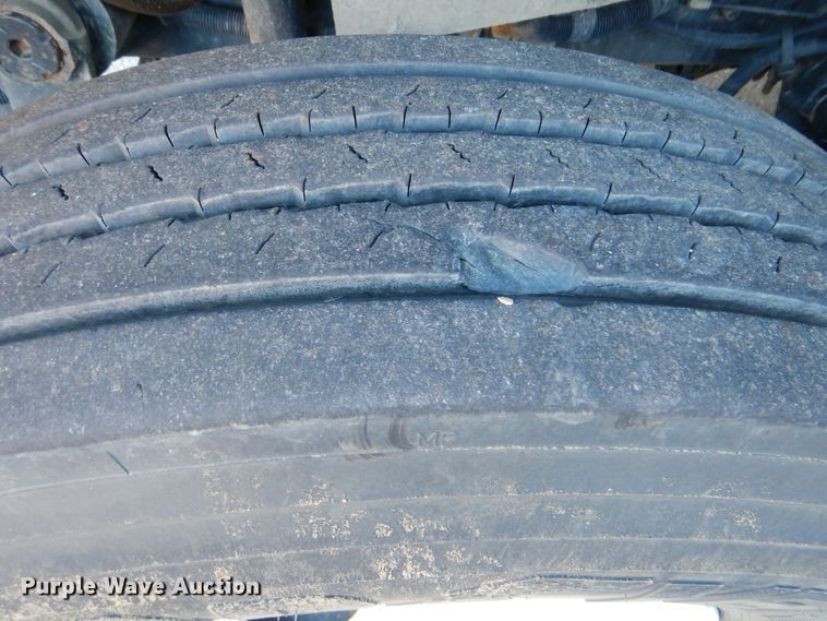 image for item HY9934 2011 International WorkStar 7400  dump truck