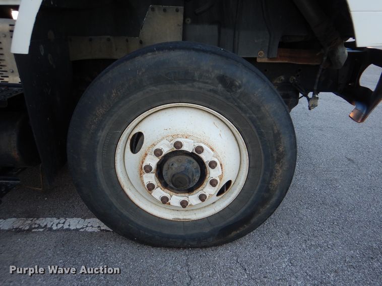 image for item HY9934 2011 International WorkStar 7400  dump truck