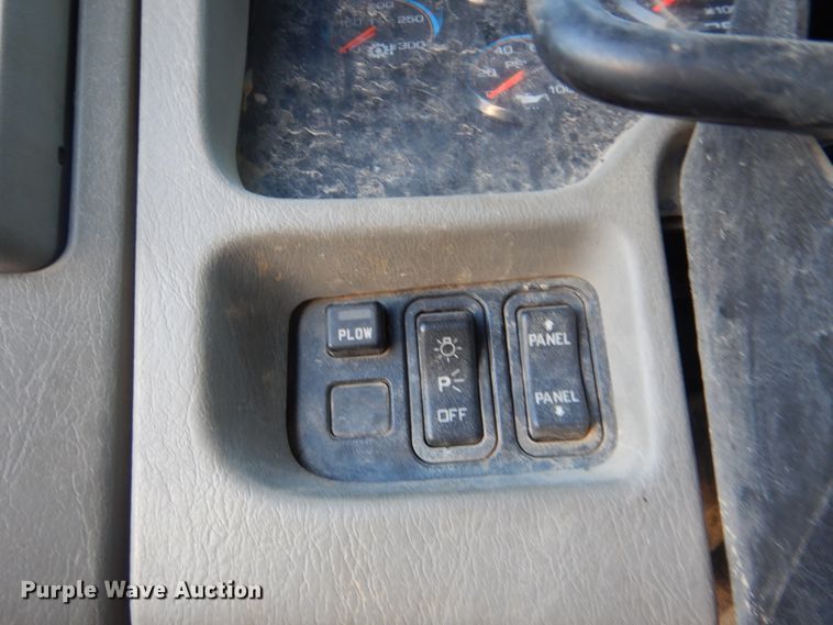 image for item HY9935 2009 International WorkStar 7400  dump truck