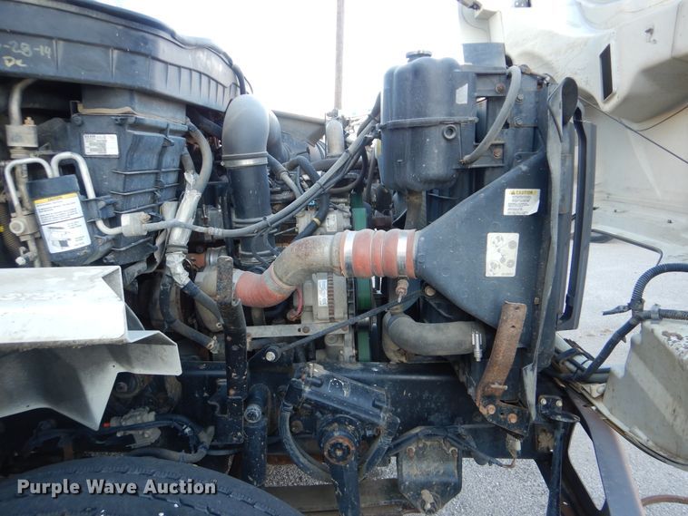 image for item HY9935 2009 International WorkStar 7400  dump truck