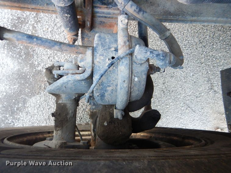 image for item HY9935 2009 International WorkStar 7400  dump truck