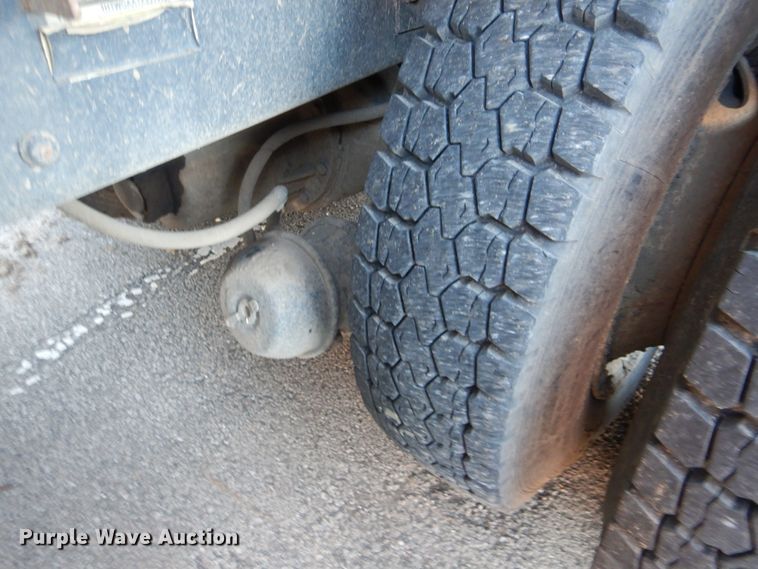 image for item HY9935 2009 International WorkStar 7400  dump truck