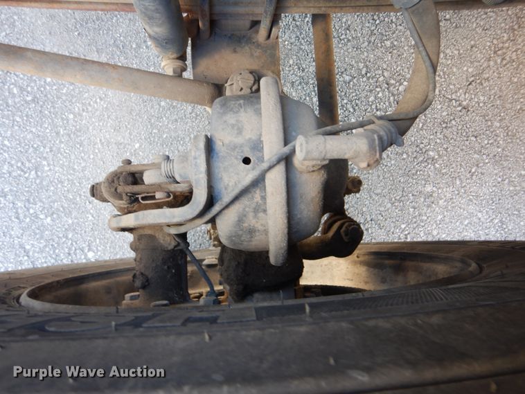 image for item HY9936 2008 International DuraStar 4400  utility truck