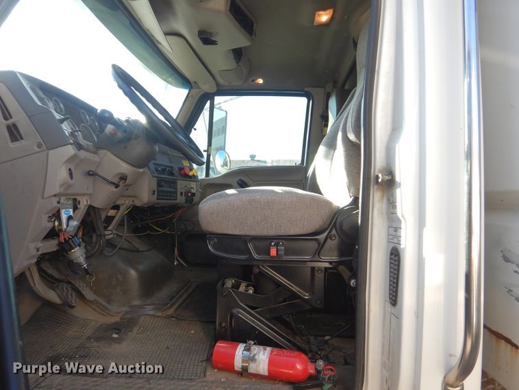 image for item HY9937 2005 Sterling Acterra  dump truck