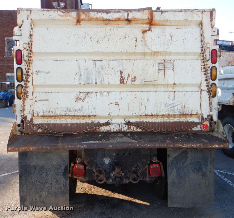 image for item HY9938 2009 International WorkStar 7400  dump truck