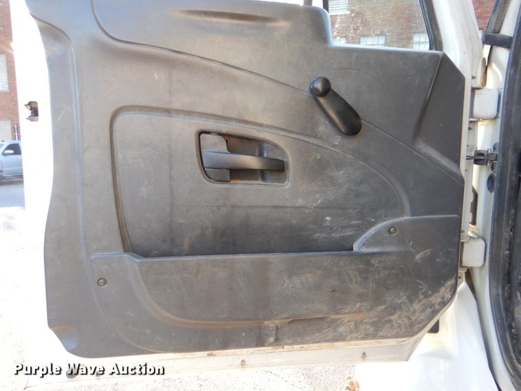 image for item HY9938 2009 International WorkStar 7400  dump truck