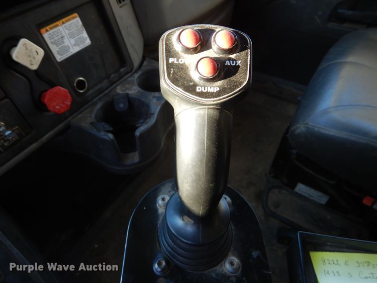 image for item HY9938 2009 International WorkStar 7400  dump truck