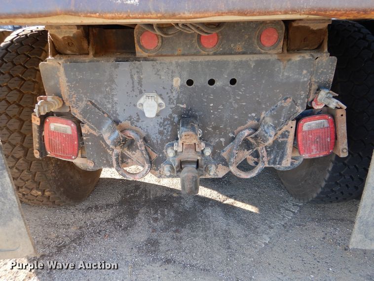 image for item HY9938 2009 International WorkStar 7400  dump truck