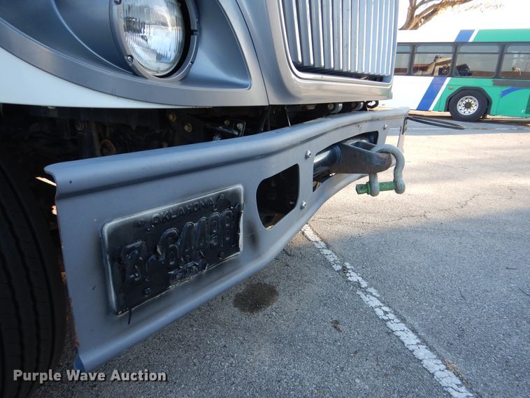 image for item HY9938 2009 International WorkStar 7400  dump truck