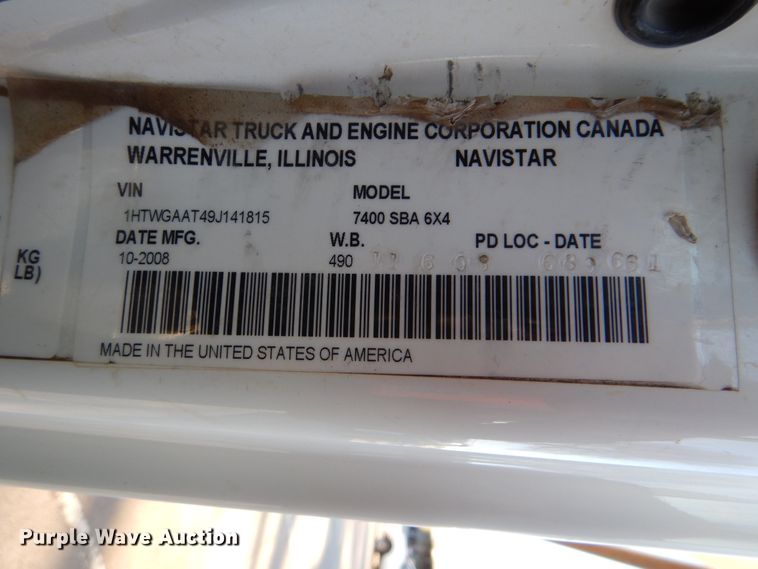 image for item HY9938 2009 International WorkStar 7400  dump truck