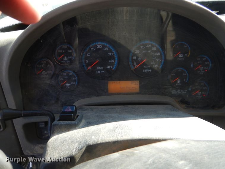 image for item HY9939 2009 International WorkStar 7400  dump truck