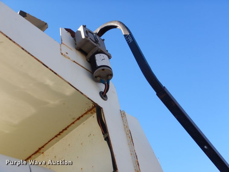 image for item HY9939 2009 International WorkStar 7400  dump truck