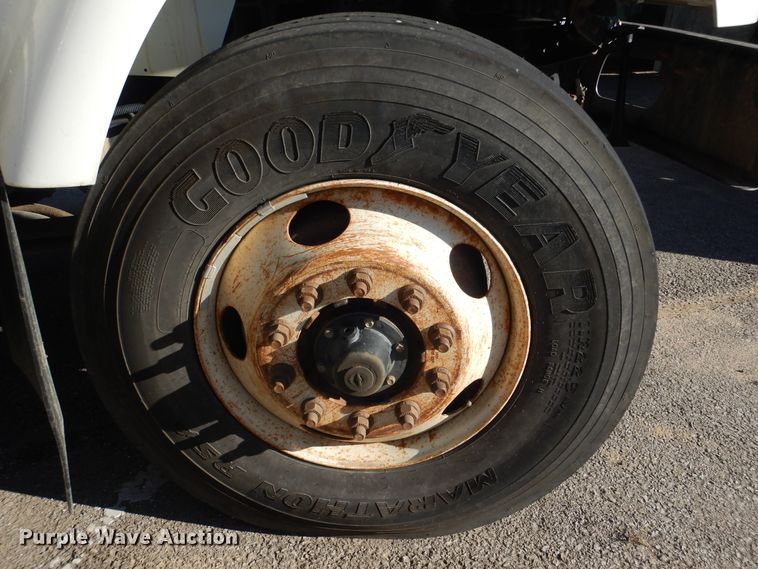 image for item HY9939 2009 International WorkStar 7400  dump truck