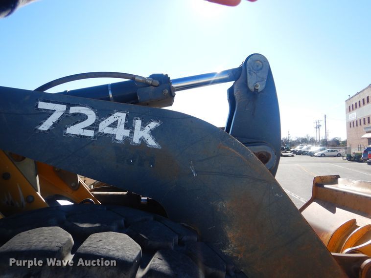 image for item HY9982 2012 John Deere 724K  wheel loader