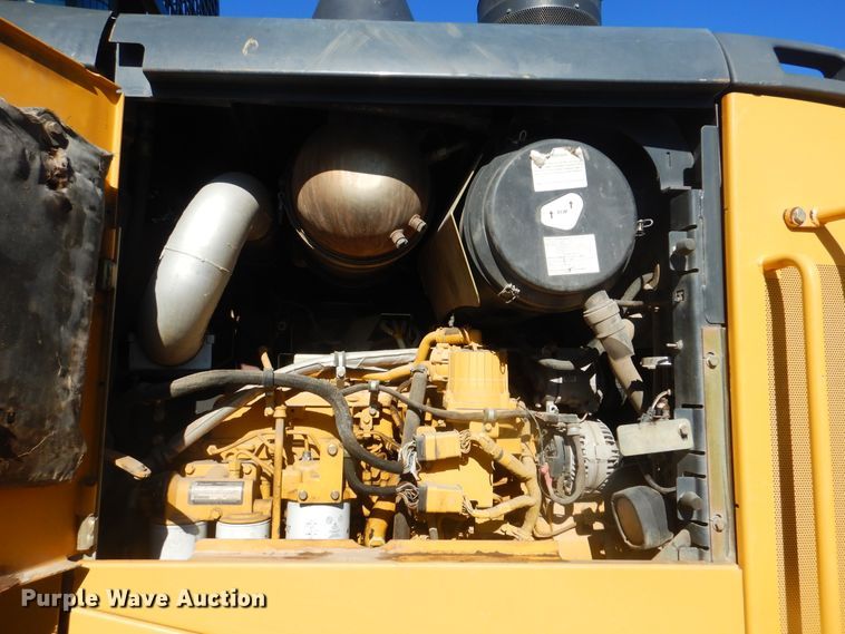 image for item HY9982 2012 John Deere 724K  wheel loader