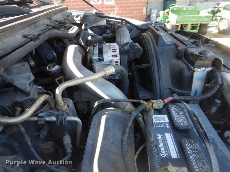 image for item HY9984 2003 Ford F450 Super Duty  service truck