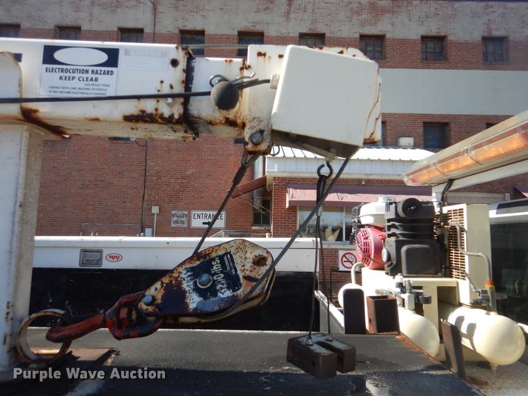 image for item HY9984 2003 Ford F450 Super Duty  service truck