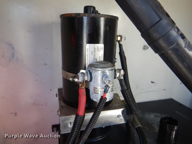 image for item HY9984 2003 Ford F450 Super Duty  service truck