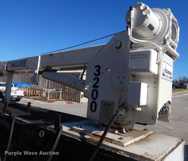 image for item HY9984 2003 Ford F450 Super Duty  service truck