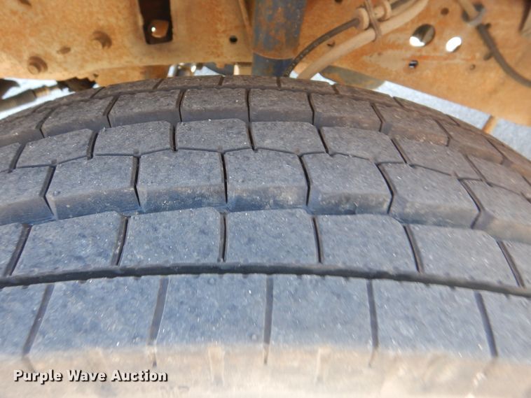 image for item HY9984 2003 Ford F450 Super Duty  service truck