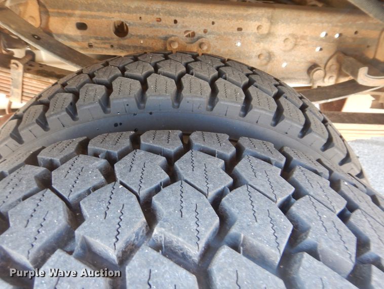 image for item HY9984 2003 Ford F450 Super Duty  service truck