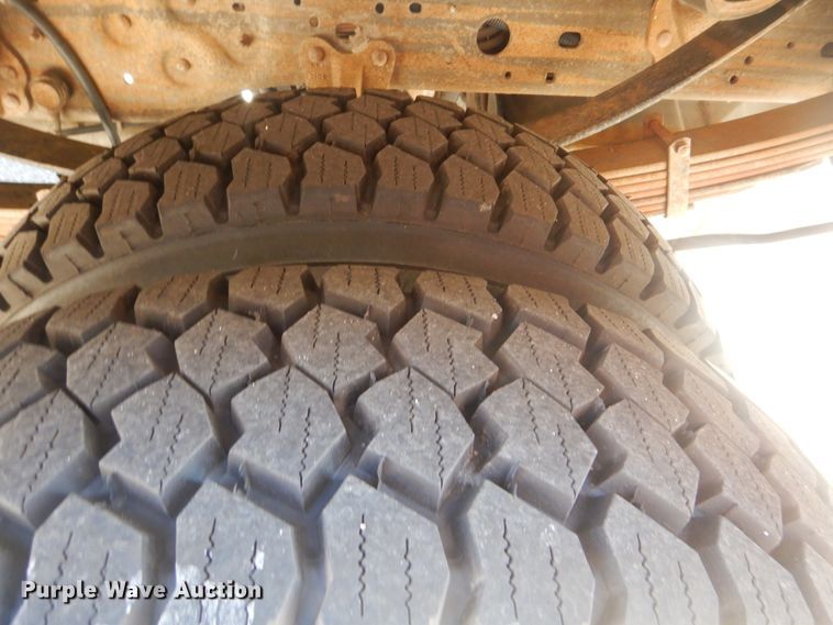 image for item HY9984 2003 Ford F450 Super Duty  service truck