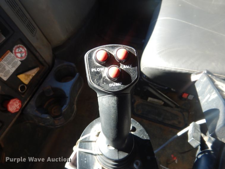 image for item HY9986 2009 International 7400  dump truck