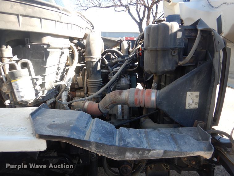 image for item HY9986 2009 International 7400  dump truck