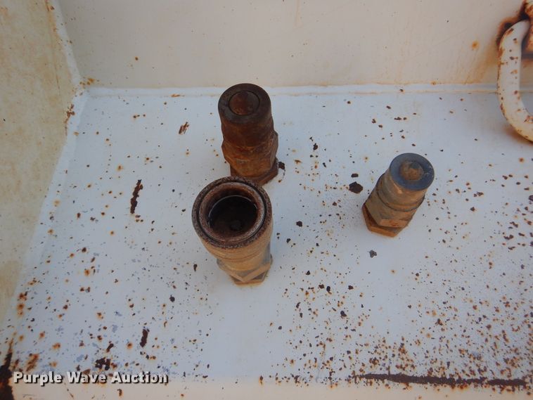 image for item HY9986 2009 International 7400  dump truck