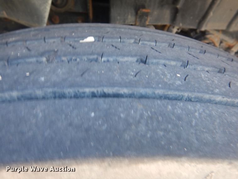 image for item HY9986 2009 International 7400  dump truck