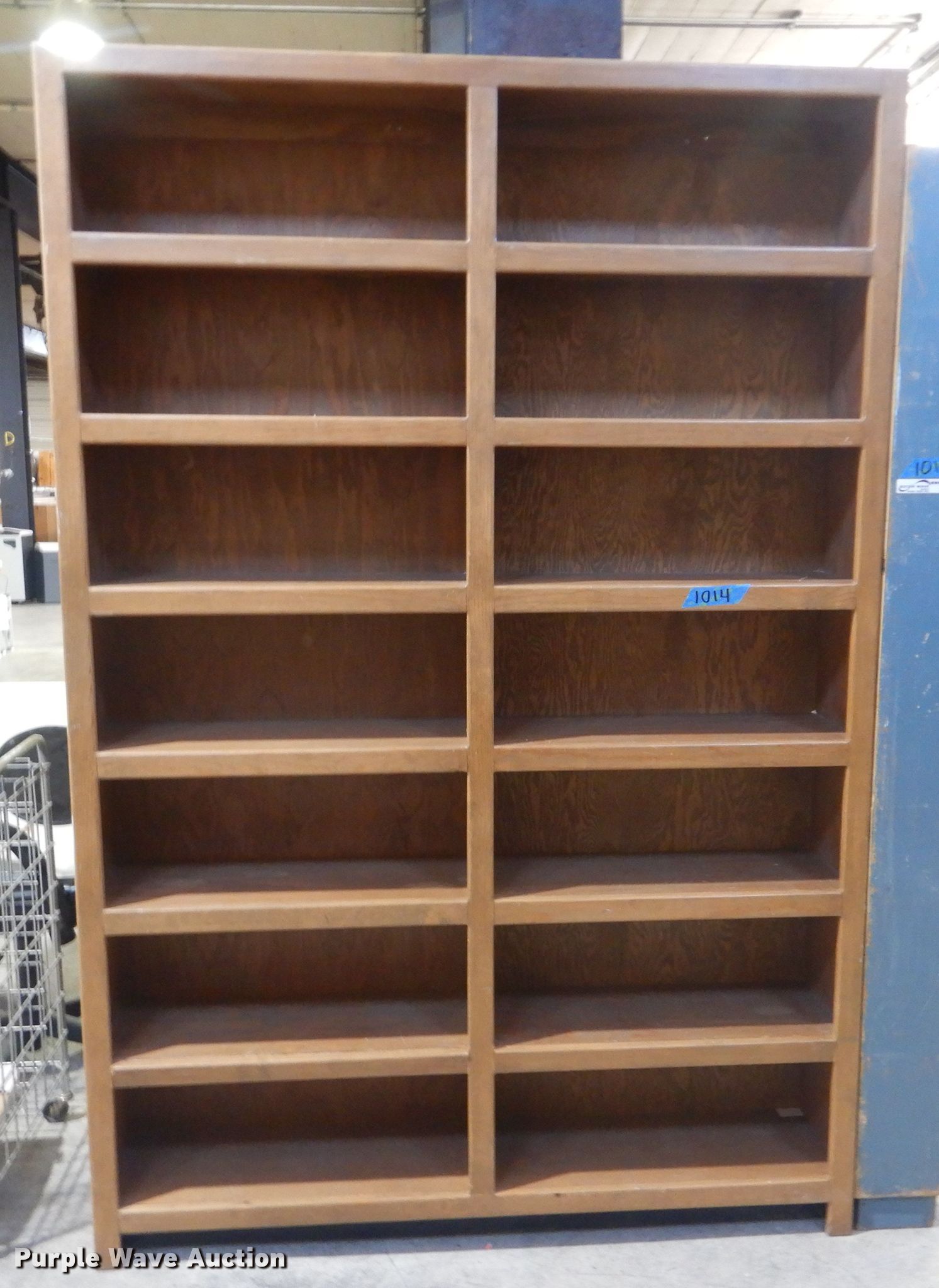 (2) bookshelves in Tulsa, OK Item HY9762 sold Purple Wave