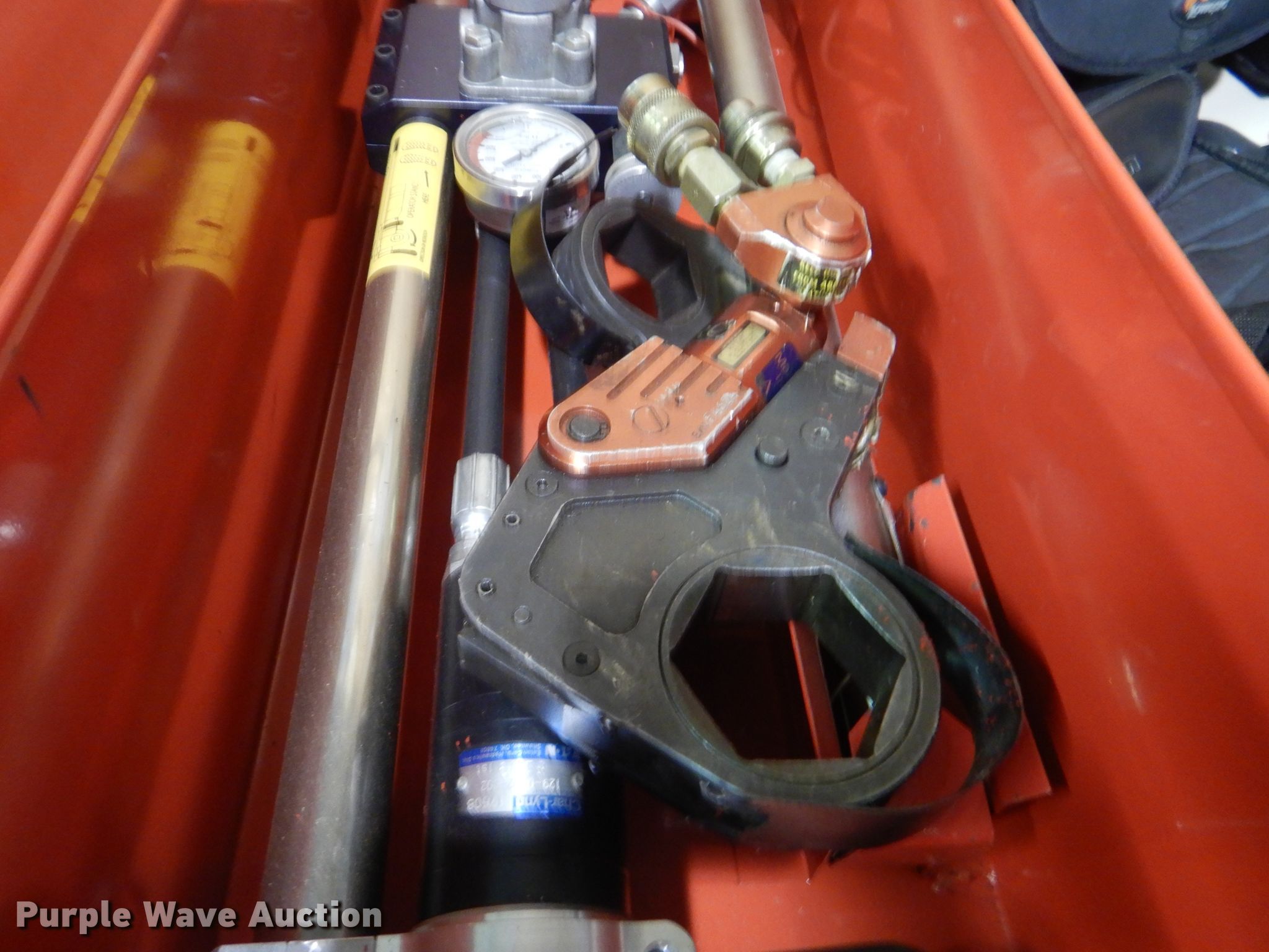 E.H. Wach's Pow-R-Drive hydraulic machine in Tulsa, OK | Item HY9846 ...