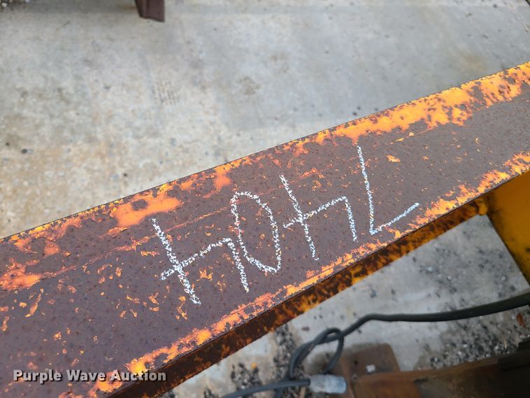 image for item DF3203 2006 Towmaster T-24T tilt deck equipment trailer