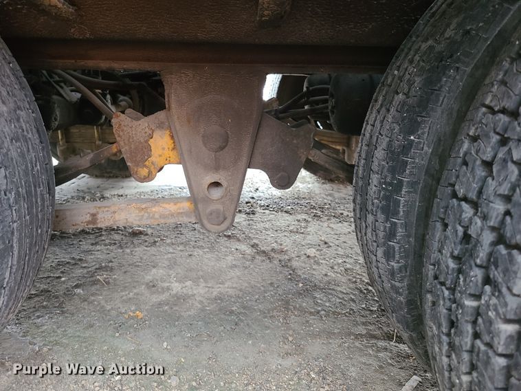 image for item DF3203 2006 Towmaster T-24T tilt deck equipment trailer