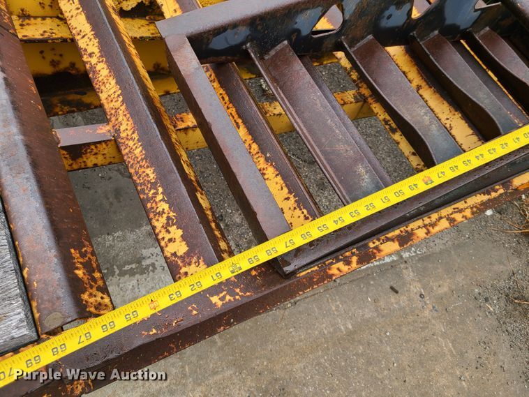 image for item DF3205 1998 Trail King 40LP equipment trailer