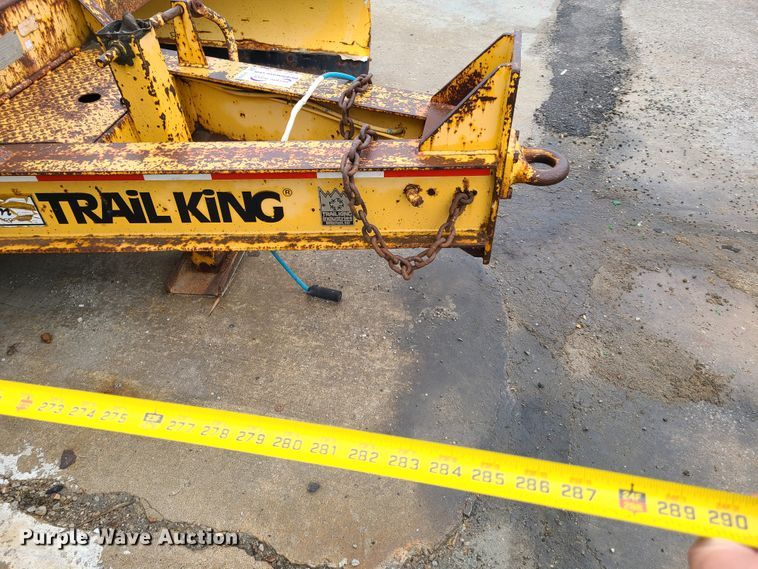 image for item DF3205 1998 Trail King 40LP equipment trailer