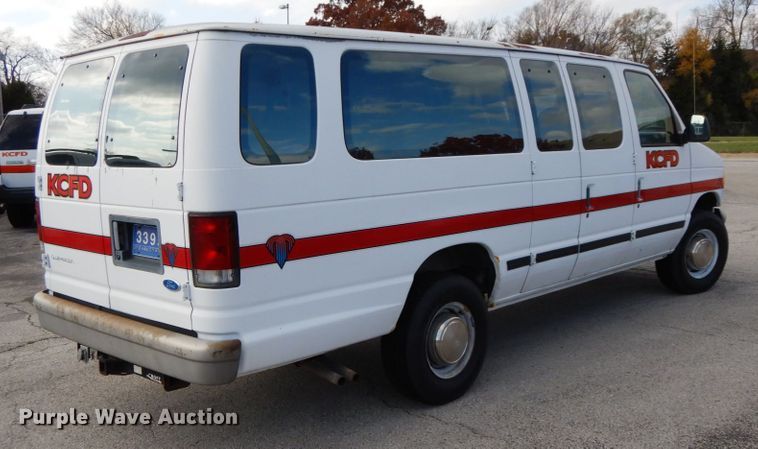image for item DF3211 1996 Ford Club Wagon  van