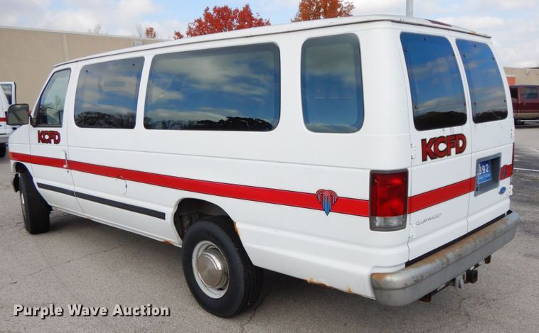 image for item DF3211 1996 Ford Club Wagon  van