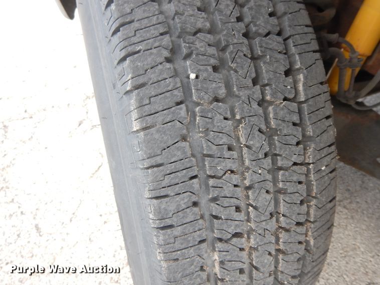 image for item DF3211 1996 Ford Club Wagon  van