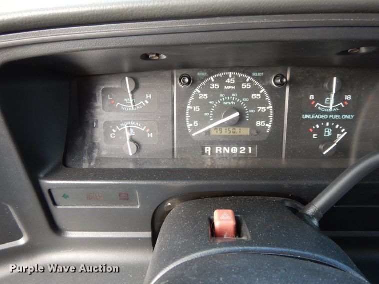 image for item DF3212 1996 Ford Club Wagon  van