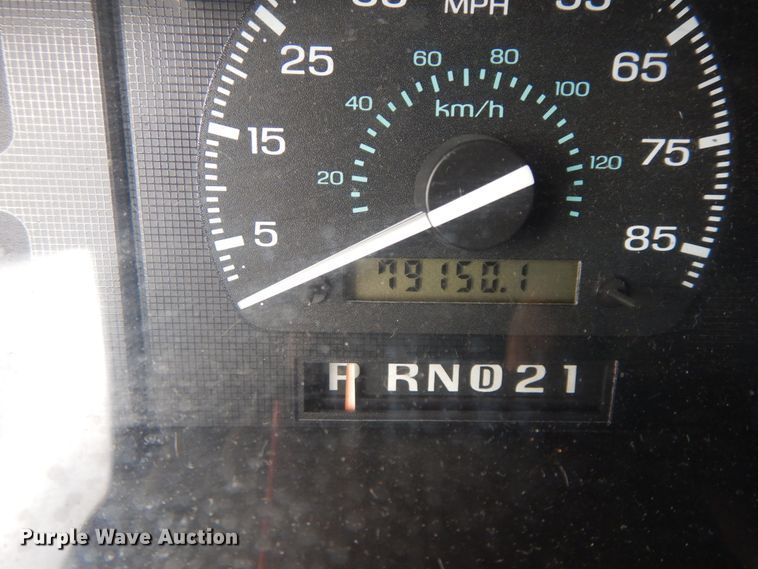 image for item DF3212 1996 Ford Club Wagon  van