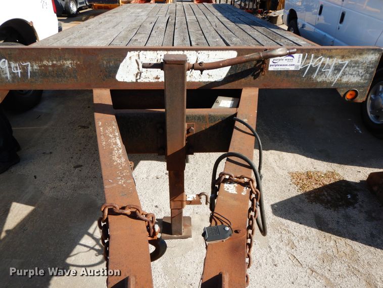 image for item DH7020 2000 Contrail equipment trailer