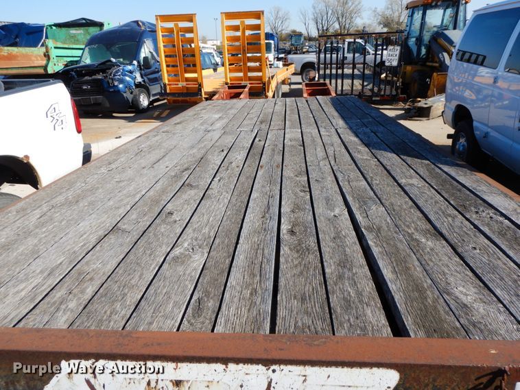 image for item DH7020 2000 Contrail equipment trailer