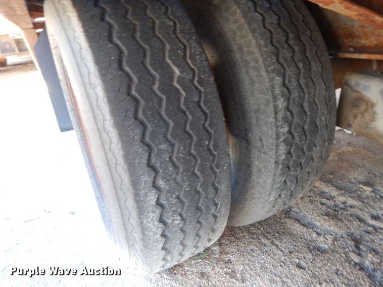 image for item DH7020 2000 Contrail equipment trailer