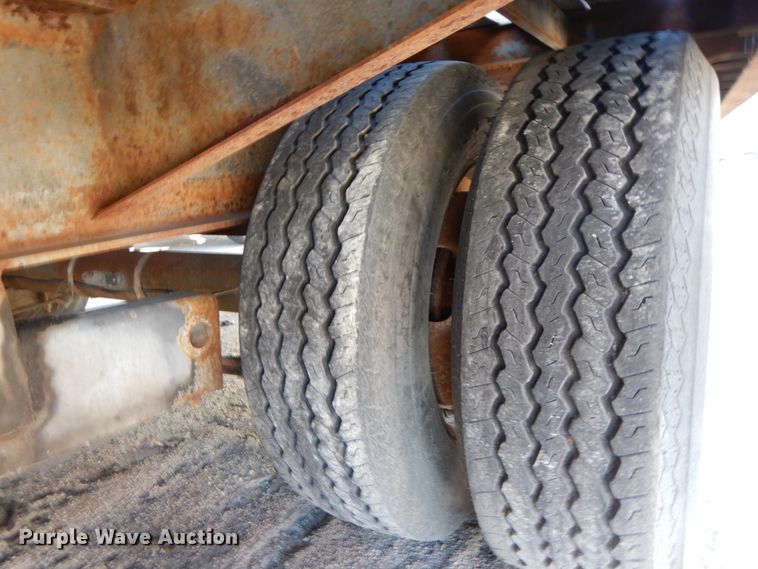 image for item DH7020 2000 Contrail equipment trailer