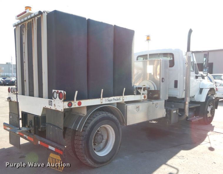 image for item DH7024 2011 International 7500 sewer jetter truck