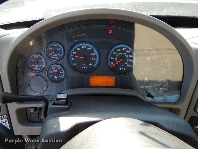 image for item DH7024 2011 International 7500 sewer jetter truck