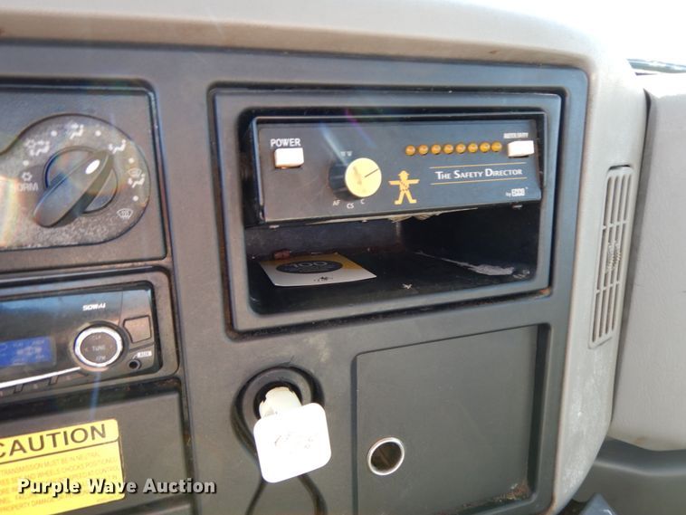 image for item DH7024 2011 International 7500 sewer jetter truck